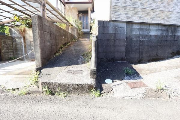 中古戸建 延岡市若葉町１丁目 JR日豊本線南延岡駅 300万円