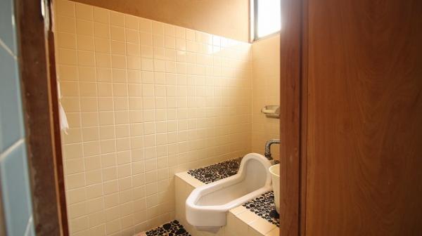 中古戸建 日向市浜町３丁目84番1，4 JR日豊本線財光寺駅 330万円