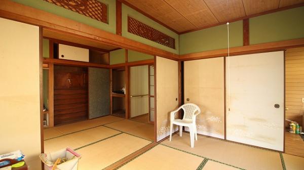 中古戸建 日向市浜町３丁目84番1，4 JR日豊本線財光寺駅 330万円