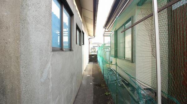 中古戸建 日向市浜町３丁目84番1，4 JR日豊本線財光寺駅 330万円