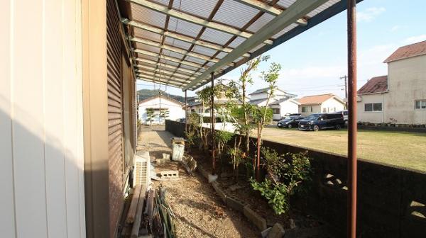 中古戸建 日向市浜町３丁目84番1，4 JR日豊本線財光寺駅 330万円