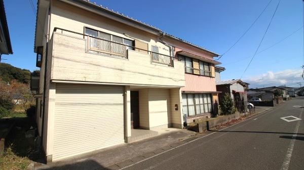 中古戸建 日向市大字富高字石櫃318番1 JR日豊本線日向市駅 450万円
