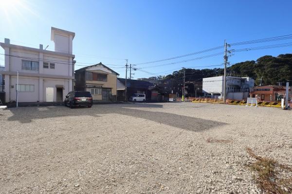  延岡市伊達町３丁目8-1他3筆 JR日豊本線南延岡駅 3,700万円