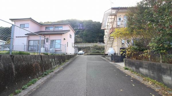 土地 日向市山手町2番、9番2 JR日豊本線日向市駅 1,220万円