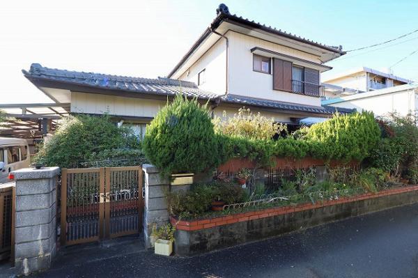 中古戸建 延岡市昭和町２丁目77-2、78-2 JR日豊本線延岡駅 530万円