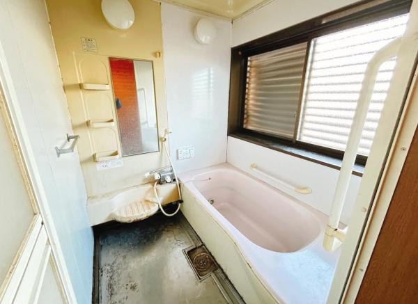 中古戸建 東臼杵郡門川町西栄町４丁目36番1 JR日豊本線門川駅 1,799万円