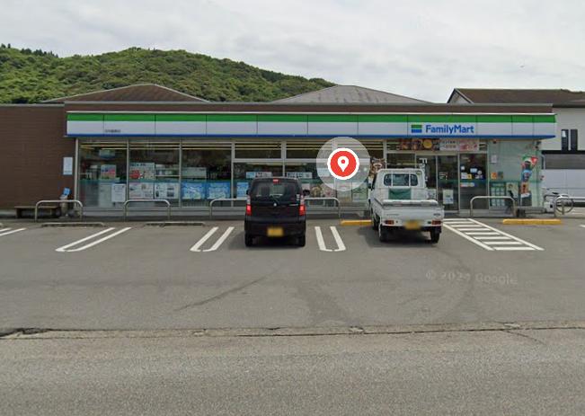 ファミリーマート 日向細島店