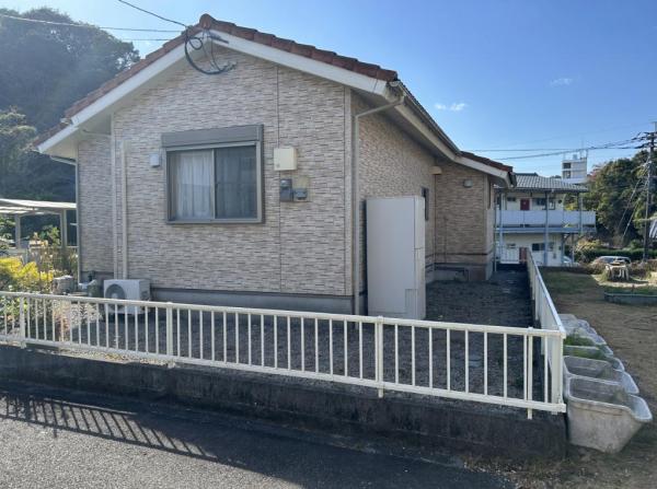 中古戸建 延岡市松原町３丁目8915-29 JR日豊本線土々呂駅 999万円