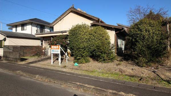 土地 日向市曽根町３丁目82番 JR日豊本線日向市駅 673万円