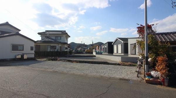 土地 日向市大字財光寺字沖ノ原898番3 JR日豊本線財光寺駅 200万円