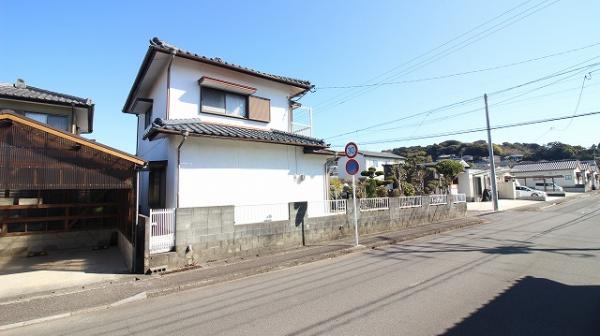 土地 日向市中堀町３丁目111番 JR日豊本線日向市駅 650万円