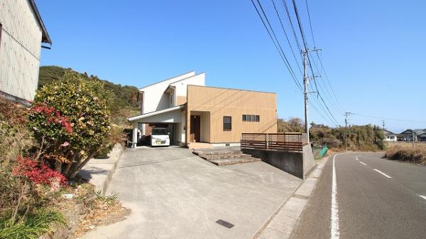 中古戸建 日向市大字平岩字西ノ河948番1 JR日豊本線南日向駅 2,980万円