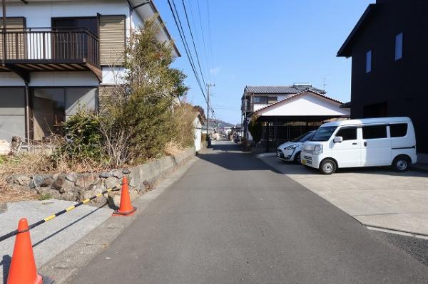 土地 延岡市野地町４丁目3574-2 JR日豊本線延岡駅 1,300万円