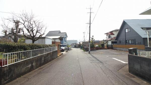 中古戸建 日向市亀崎東２丁目31番 JR日豊本線日向市駅 1,750万円