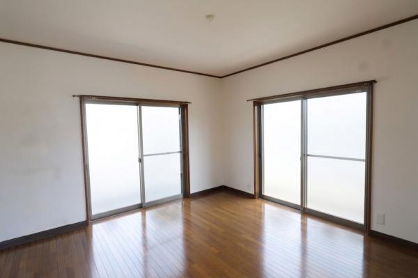 中古戸建 延岡市鶴ケ丘２丁目1988-78、81 JR日豊本線南延岡駅 1,490万円