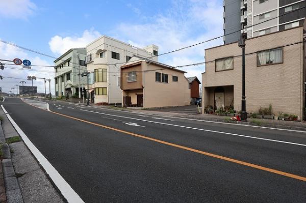 土地 延岡市船倉町２丁目3-17、22 JR日豊本線延岡駅 950万円