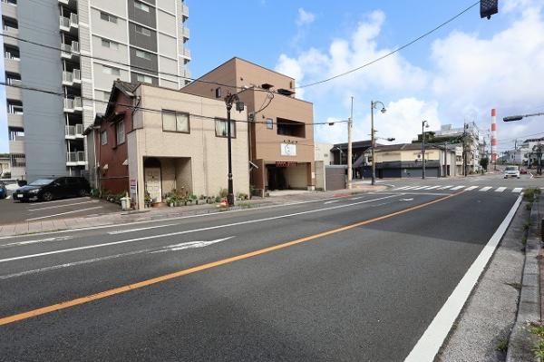 土地 延岡市船倉町２丁目3-17、22 JR日豊本線延岡駅 950万円