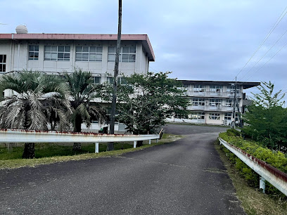 財光寺中学校