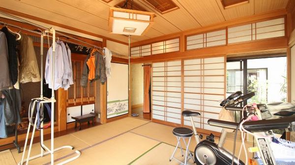 中古戸建 日向市浜町２丁目32番地 JR日豊本線日向市駅 1,300万円