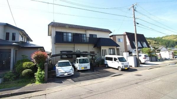 中古戸建 日向市浜町２丁目32番地 JR日豊本線日向市駅 1,300万円
