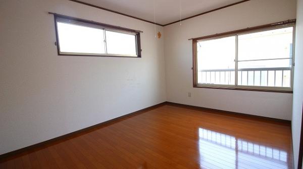 中古戸建 日向市中堀町１丁目89番、90番2 JR日豊本線日向市駅 990万円