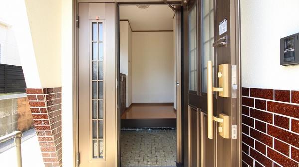 中古戸建 日向市中堀町１丁目89番、90番2 JR日豊本線日向市駅 990万円