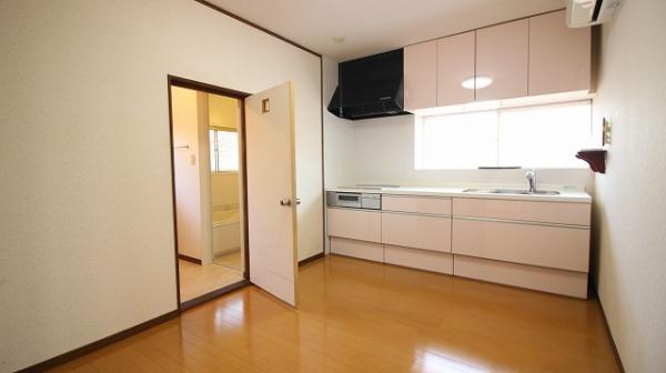 中古戸建 日向市中堀町１丁目89番、90番2 JR日豊本線日向市駅 990万円