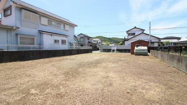 土地 日向市中堀町２丁目37番1 JR日豊本線日向市駅 900万円