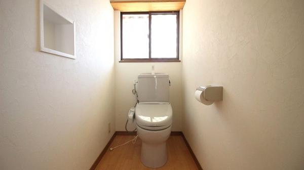 中古戸建 日向市大字富高字後無田6435番100 JR日豊本線日向市駅 1,680万円