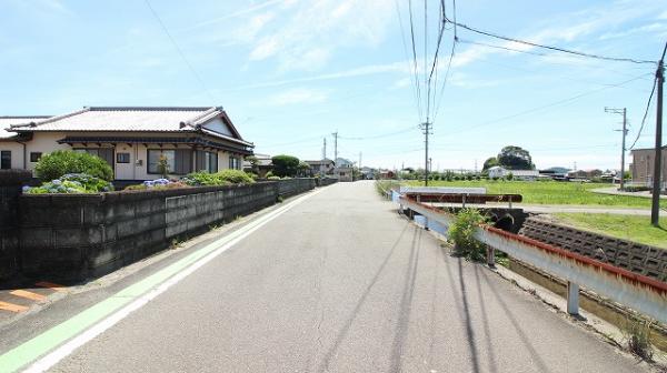 土地 東臼杵郡門川町大字加草字鴨原1693番2外3筆 JR日豊本線門川駅 2,400万円