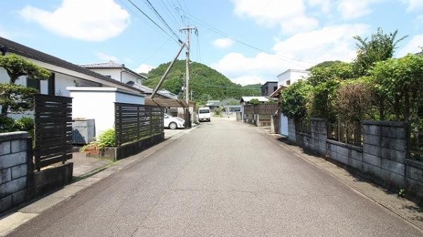 土地 日向市大字富高字ヨソバミ6333番3 JR日豊本線日向市駅 1,230万円