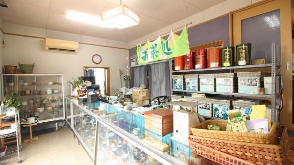 店舗付住宅 日向市大字財光寺字木原3430番13 JR日豊本線財光寺駅 3,300万円