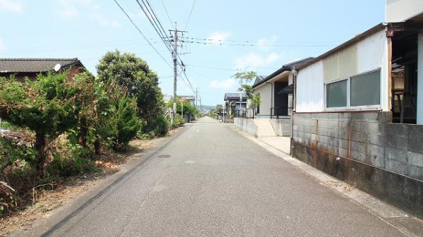 土地 日向市中堀町３丁目102番 JR日豊本線日向市駅 1,700万円