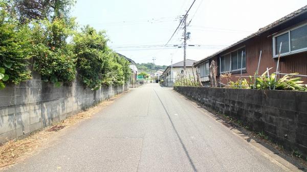 土地 日向市中堀町３丁目102番 JR日豊本線日向市駅 1,700万円