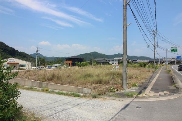 土地 日向市大字財光寺字岩淵3529番41 JR日豊本線財光寺駅 2,215万円
