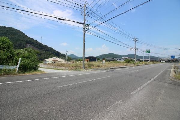 土地 日向市大字財光寺字岩淵3529番41 JR日豊本線財光寺駅 2,215万円