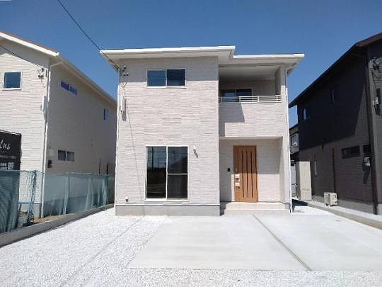 新築戸建 日向市永江町３丁目９８－２ JR日豊本線日向市駅 2,750万円