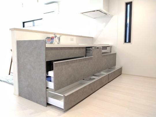 新築戸建 日向市永江町３丁目 JR日豊本線日向市駅 2,750万円