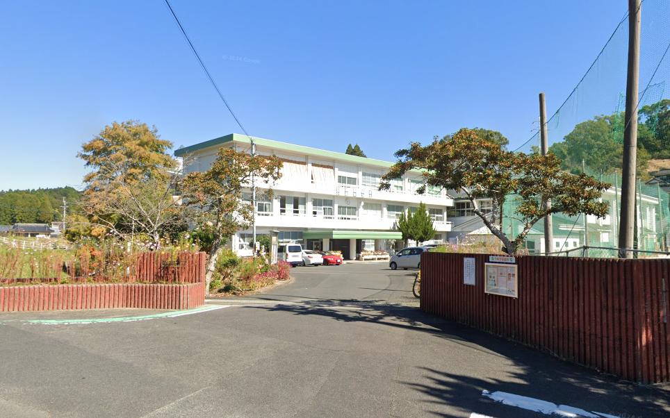 延岡市立旭中学校