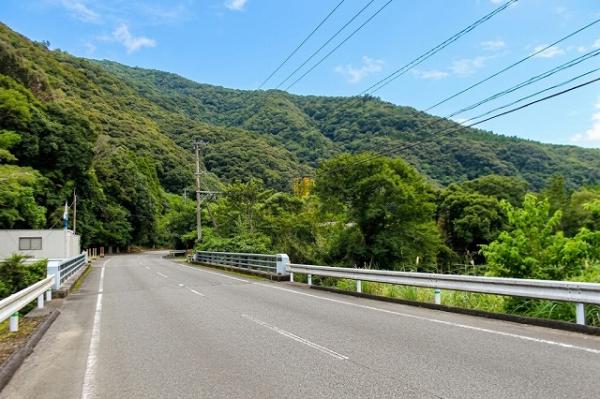 土地 東臼杵郡門川町大字川内字下庭谷3875-12外8筆 JR日豊本線門川駅 200万円