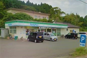 ファミリーマート 日向金ヶ浜店