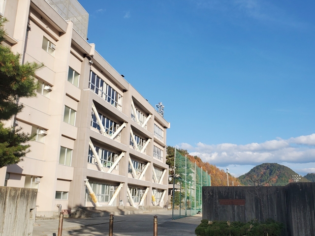 高山市立東山中学校
