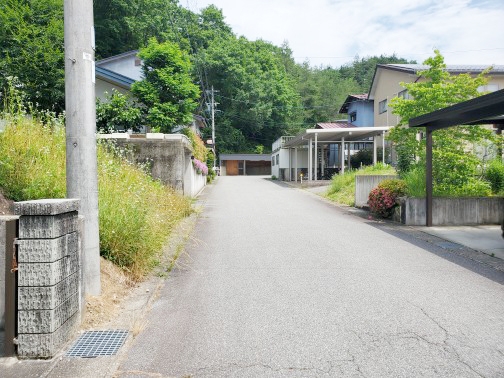 高山市三福寺町 住宅用土地 60.50坪 前面道路含む現地写真 