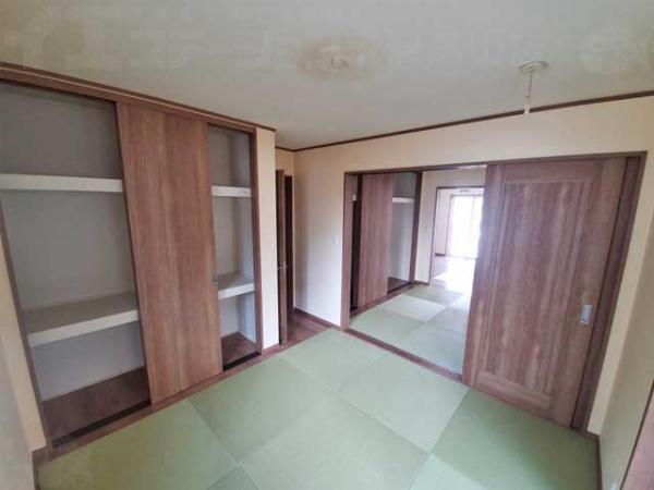 高山市冬頭町 中古戸建 6LDK リビング以外の居室 