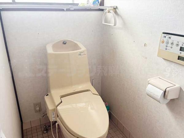 高山市丹生川町 中古戸建 7LDK トイレ 