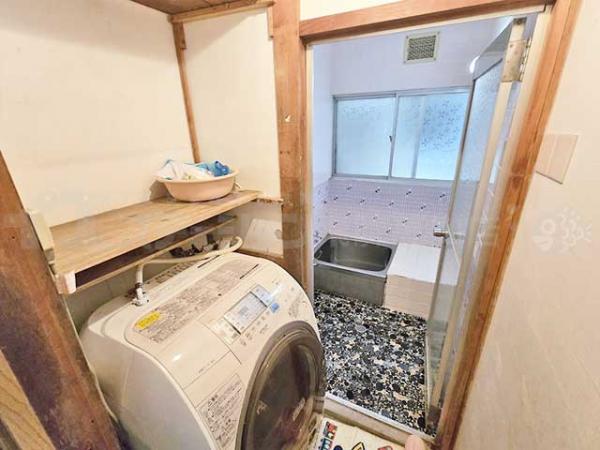 高山市下岡本町 中古戸建 5DK 脱衣場