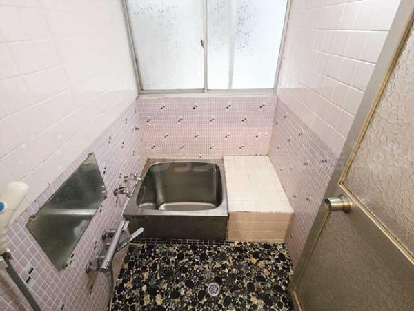 高山市下岡本町 中古戸建 5DK 浴室 