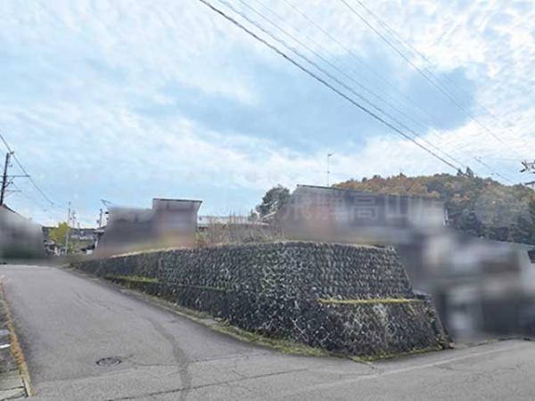 高山市山田町 住宅用土地 110.64坪（建築条件付） 前面道路含む現地写真 