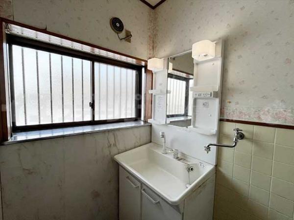 【ご商談中】高山市国府町宇津江 中古戸建 5DK 洗面台・洗面所 