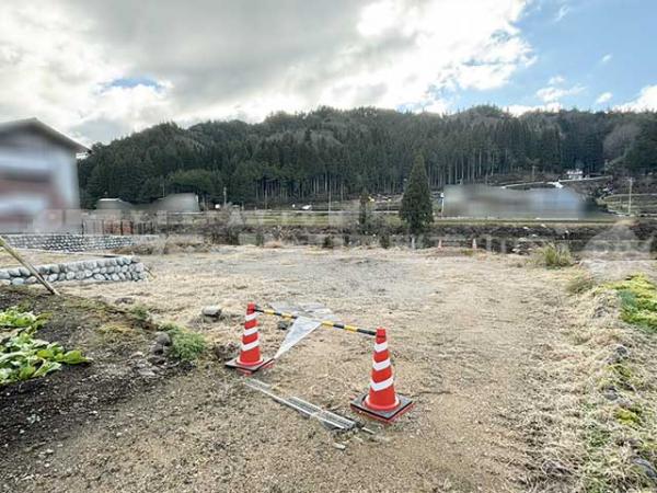 土地 岐阜県高山市国府町上広瀬515-1（他6筆） 高山本線飛騨国府駅 350万円